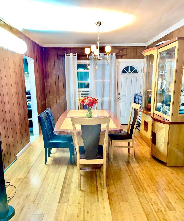 Lga Airport 3 Mins, 3 Bedroom Duplex House, Parking And Private Backyard, 9Mins Subway! New York Exterior foto